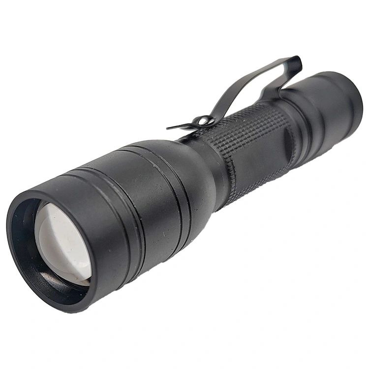 Mini latarka LED z klipsem i zoomem